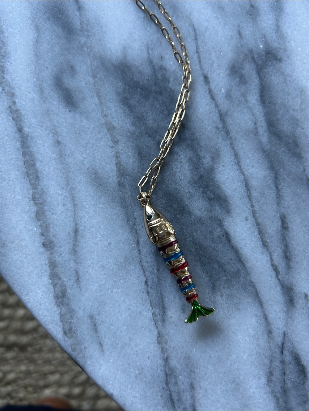 Gold Tone Multicolor Fish Pendant Necklace - Unbranded